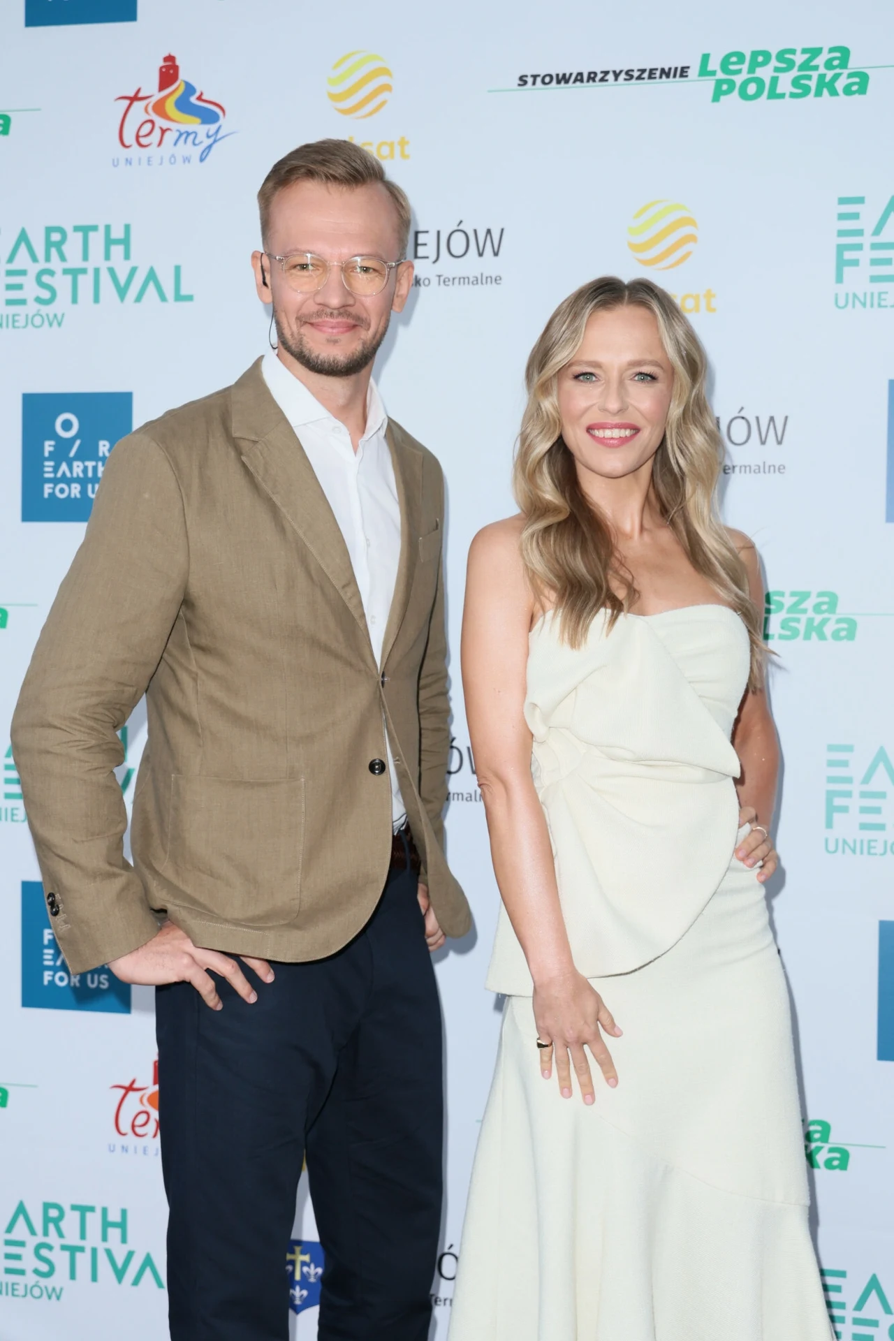 Przemysław Białkowski zastępcy dyrektora pionu informacji i publicystyki Telewizji Polsat oraz szef Zielonej Interii i Dominika Tarczyńska prowadząca program "Czyta Polska"