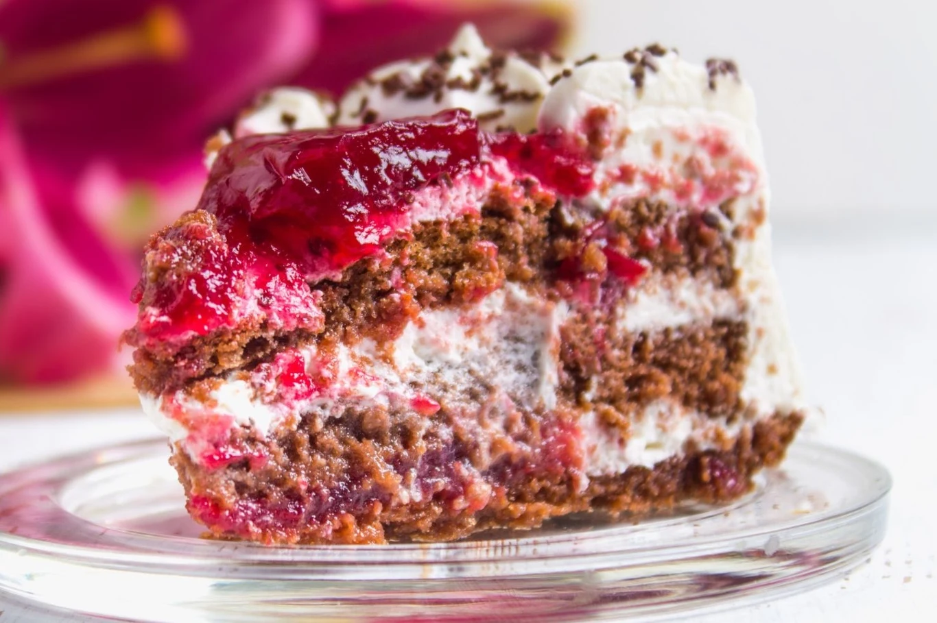 Ciasto latino jest niezwykle apetyczne. Na sam widok każdy robi się głodny Ciasto latino jest niezwykle apetyczne. Na sam widok każdy robi się głodny