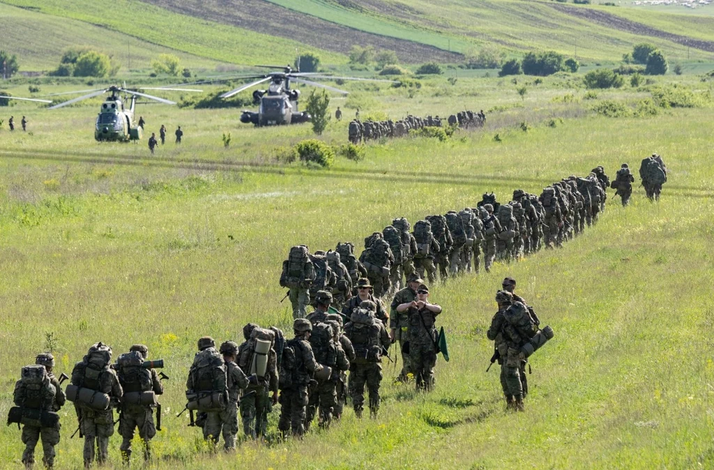 NATO chce "zaktualizować" plany obrony. Będzie do tego potrzebnych wielu żołnierzy, zdj. ilustracyjne