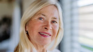 Mało znany objaw nadciśnienia i problemów z tarczycą. Widać na twarzy