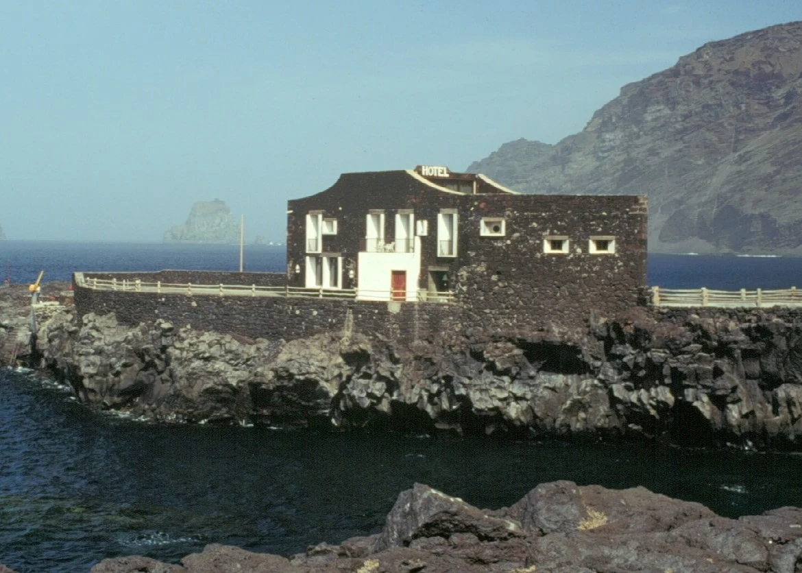 Hotel Puntagrande to wizytówka hiszpańskiej wyspy El Hierro Hotel Puntagrande to wizytówka hiszpańskiej wyspy El Hierro