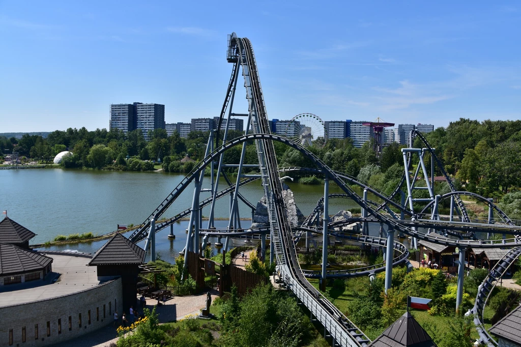 Legendia. Park rozrywki w Parku Śląskim w Chorzowie. 