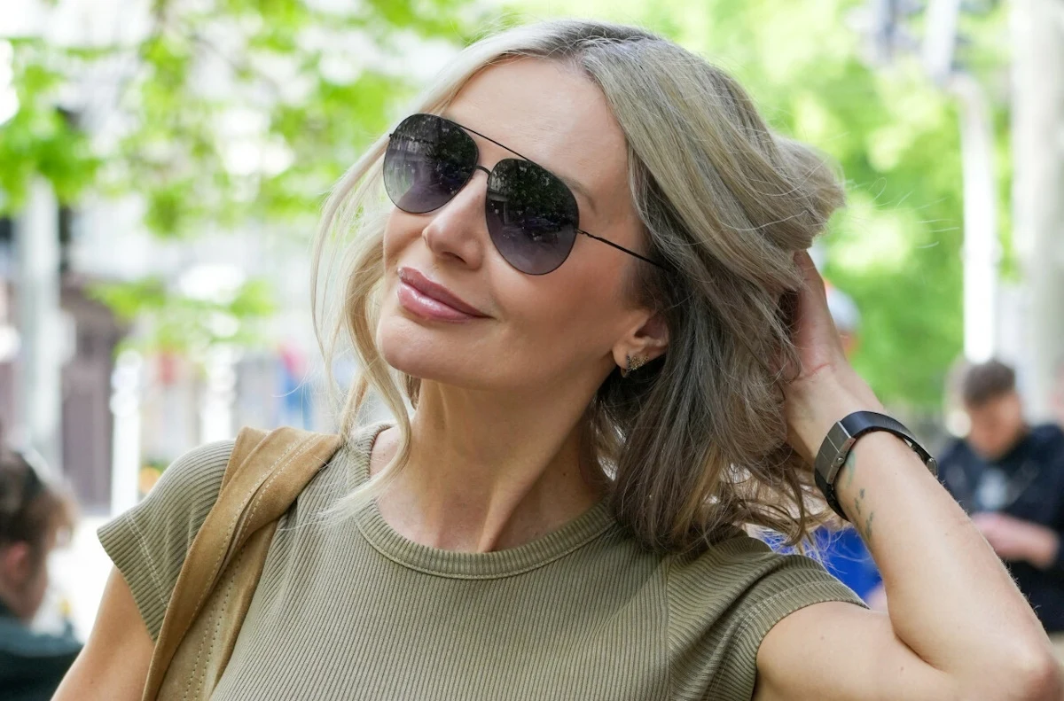 Letni szyk Agnieszki Woźniak-Starak. Te stylizacje skradną niejedno serce