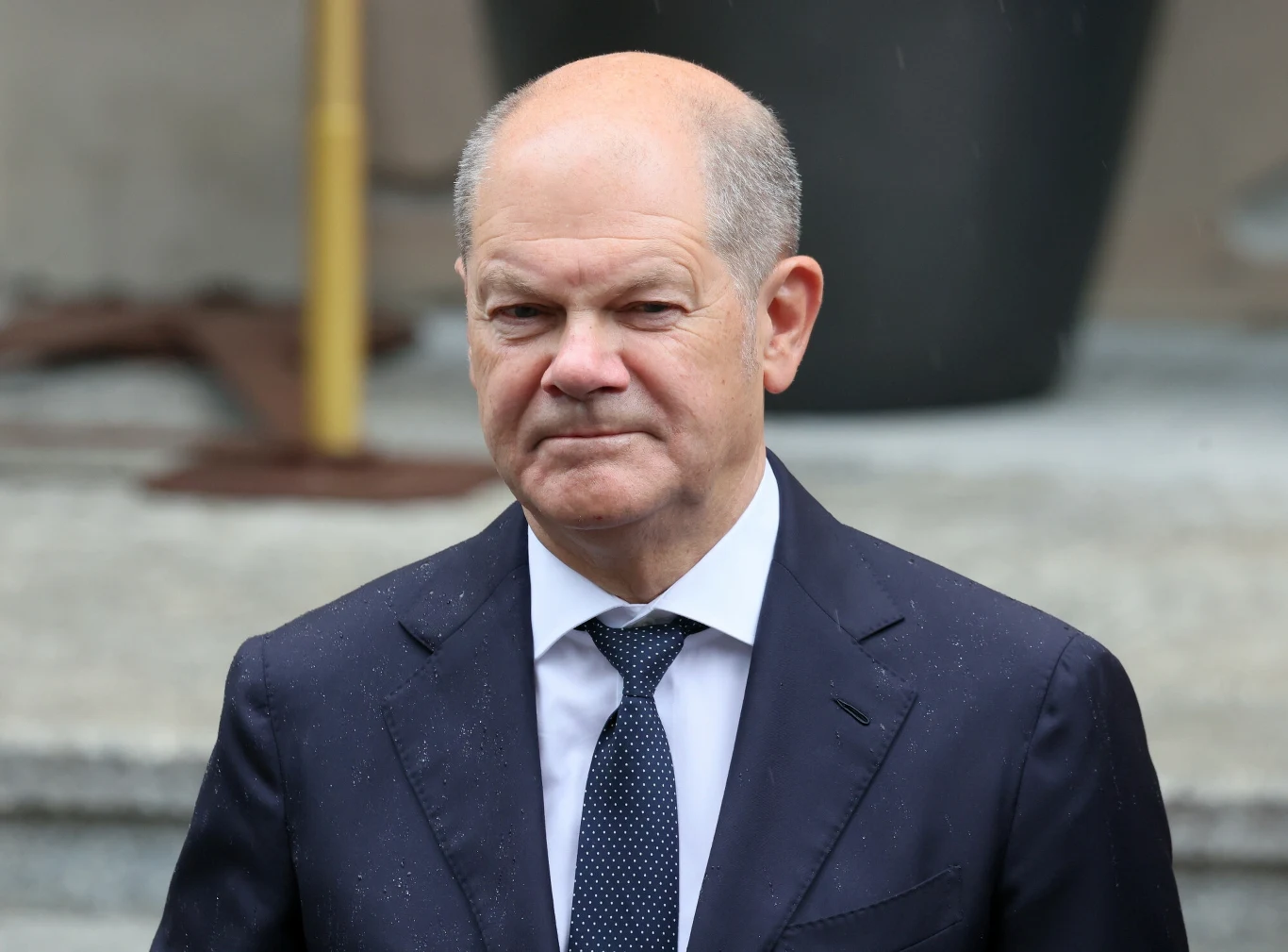 Rząd Olafa Scholza jako sukces uznaje, że Niemcy zaczynają wydawać na armię dwa procent PKB Rząd Olafa Scholza jako sukces uznaje, że Niemcy zaczynają wydawać na armię dwa procent PKB