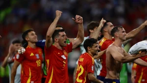 Hiszpanie świętujący po awansie do finału Euro 2024