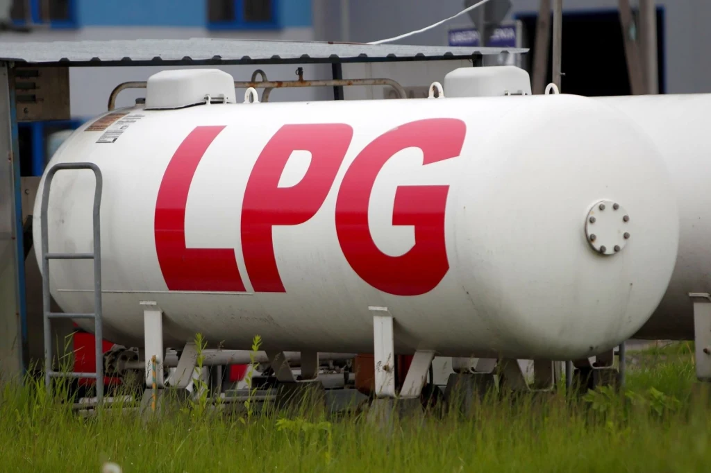 Sankcje wobec Rosji wyzwaniem dla polskiego rynku. Jesteśmy przygotowani na zmiany? W wyniku zakończenia importu LPG z Rosji ceny tego paliwa mogą wzrosnąć o co najmniej 20 proc.