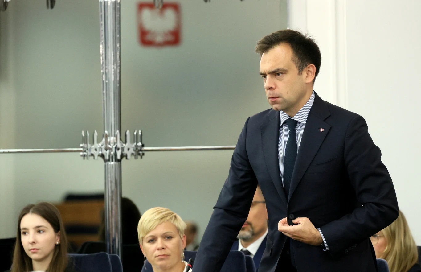 Ministerstwo Finansów proponuje, by Sejm nie zajmował się dalej emeryturami stażowymi Ministerstwo Finansów proponuje, by Sejm nie zajmował się dalej emeryturami stażowymi