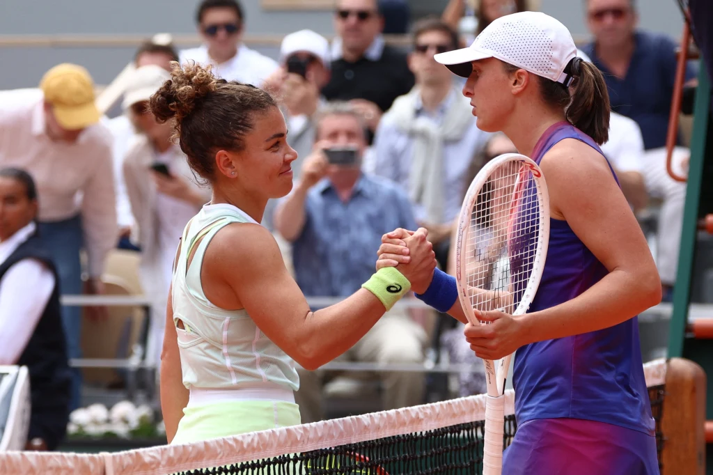 Jasmine Paolini i Iga Świątek