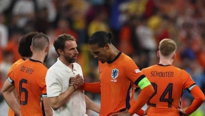 Gareth Southgate i Virgil van Dijk po półfinale Euro 2024