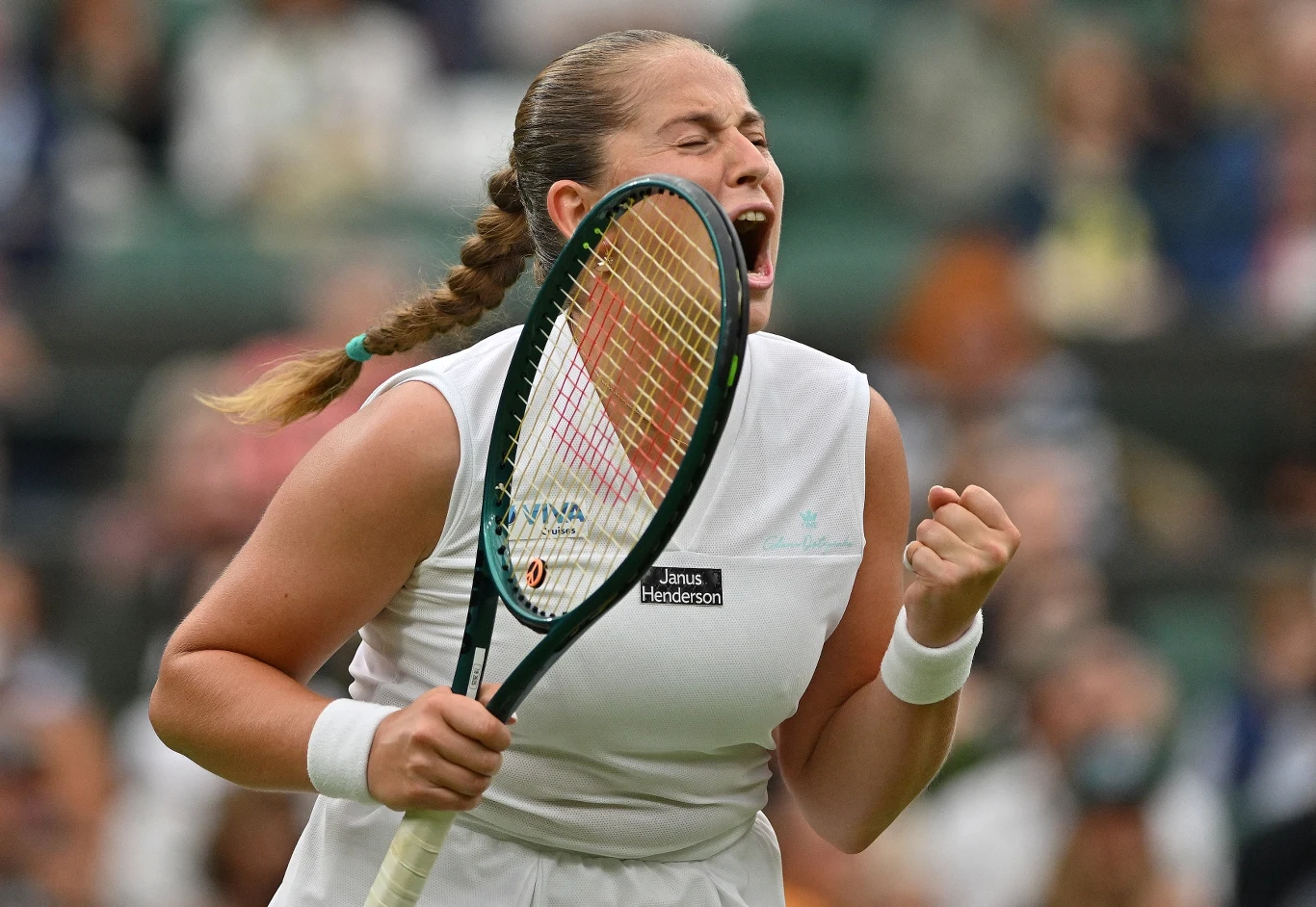 Jelenie Ostapenko w meczu z Barborą Krejcikovą puściły nerwy
