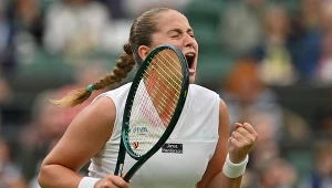 Jelenie Ostapenko w meczu z Barborą Krejcikovą puściły nerwy
