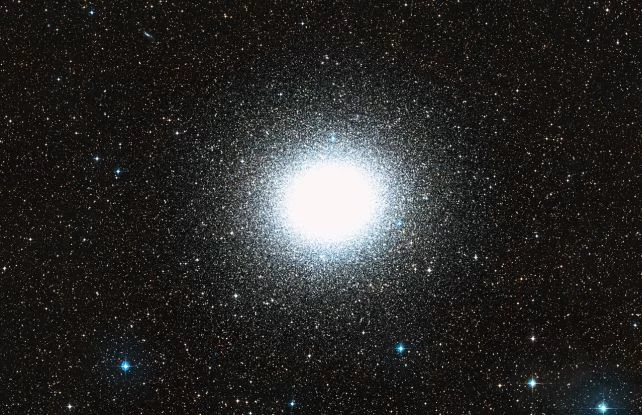 Gromada gwiazd Omega Centauri.