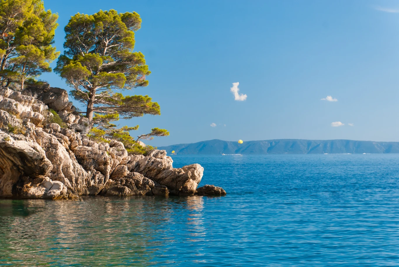 Chorwacja posiada jedne z najpiękniejszych plaż. Może poszczycić się również najczystszym morzem w Europie.