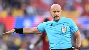 Włosi ujawnili, dlaczego Marciniak nie został wybrany na sędziego finału Euro