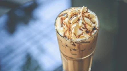 Jak zrobić kawę frappe w domu?