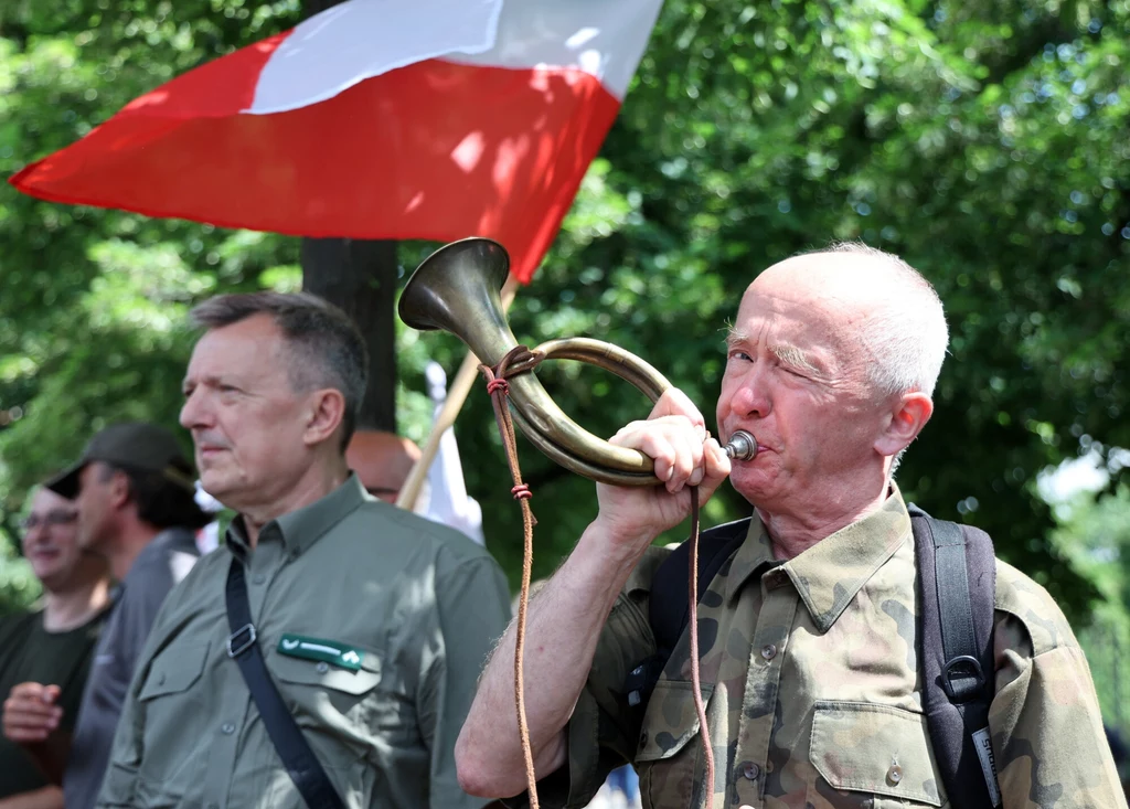W piątek 12 lipca odbył się ogólnopolski protest leśników (na zdj. leśnicy protestujący w Warszawie)