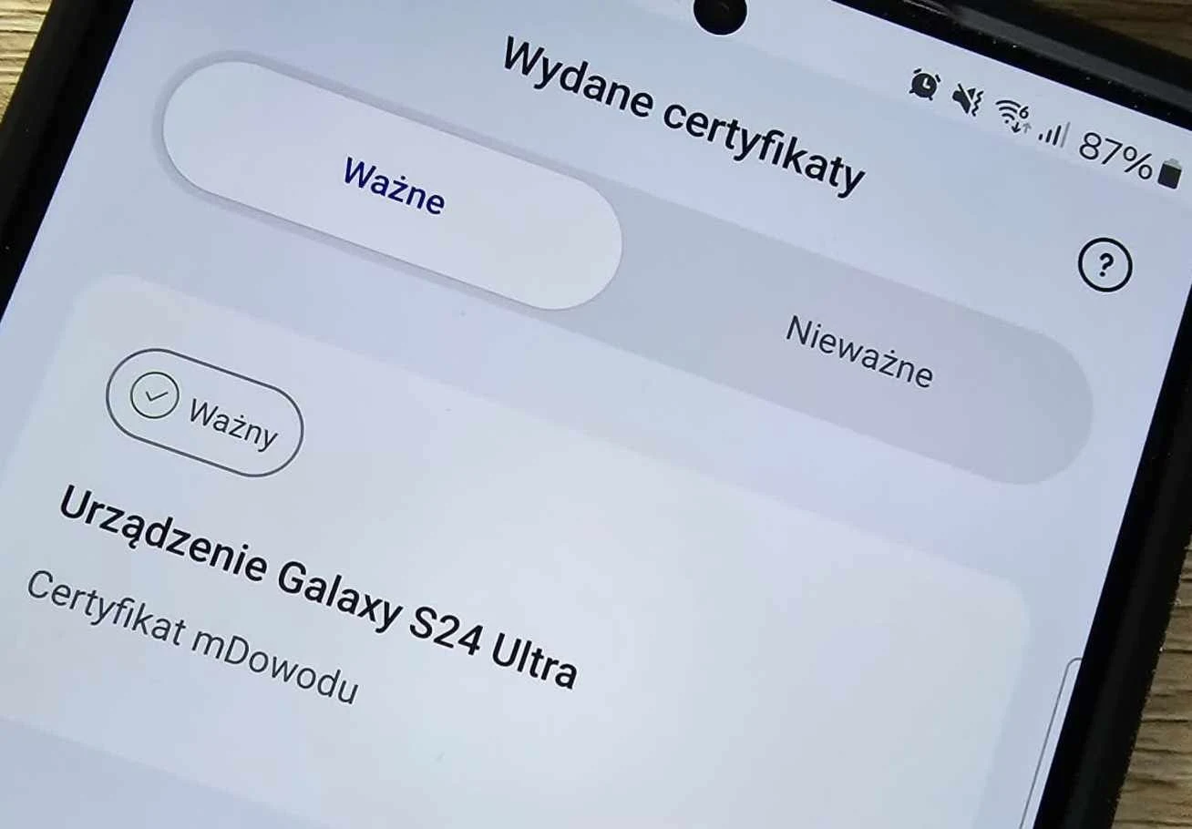 Po zaktualizowaniu certyfikatu dowód osobisty w mObywatelu znów będzie ważny. Po zaktualizowaniu certyfikatu dowód osobisty w mObywatelu znów będzie ważny.