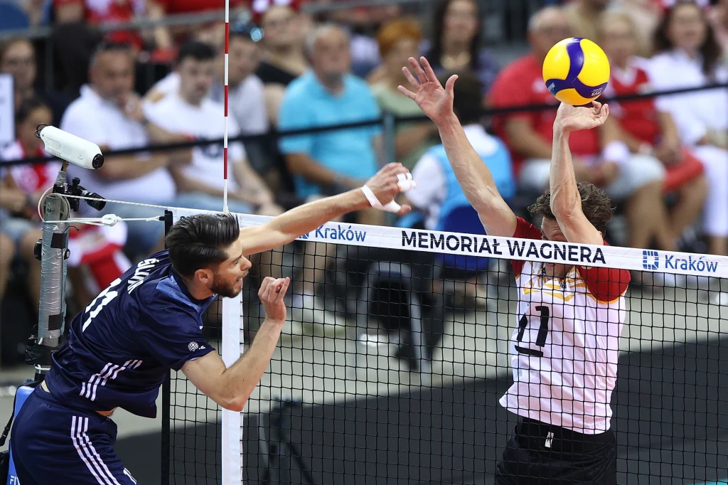 Aleksander Śliwka w ataku Aleksander Śliwka w ataku