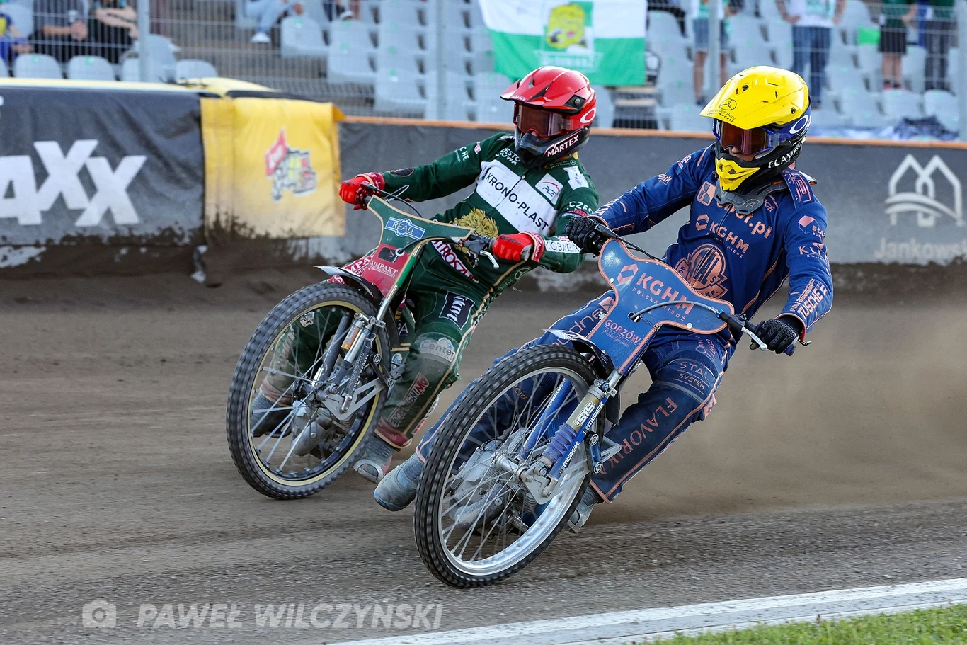Jakub Miśkowiak kontra Kacper Woryna.