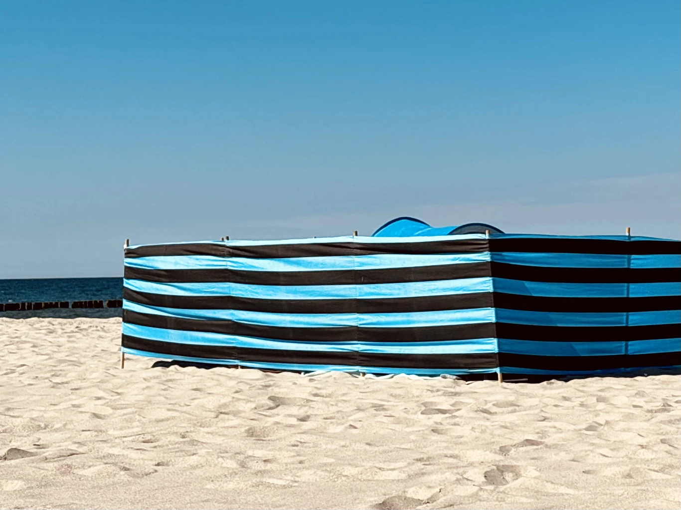 Parawan na plaży