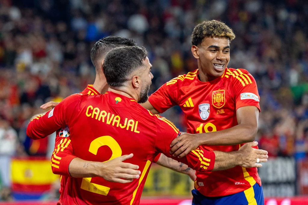 Dani Carvajal i Lamine Yamal Dani Carvajal i Lamine Yamal