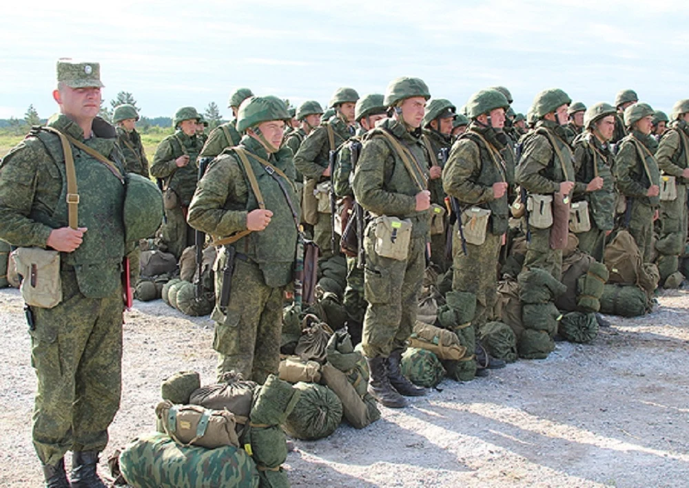 Rosyjscy żołnierze w trakcie ćwiczeń (zdjęcie ilustracyjne) Rosyjscy żołnierze w trakcie ćwiczeń (zdjęcie ilustracyjne)