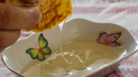 Syrop z bergamotki to pyszny dodatek do naleśników