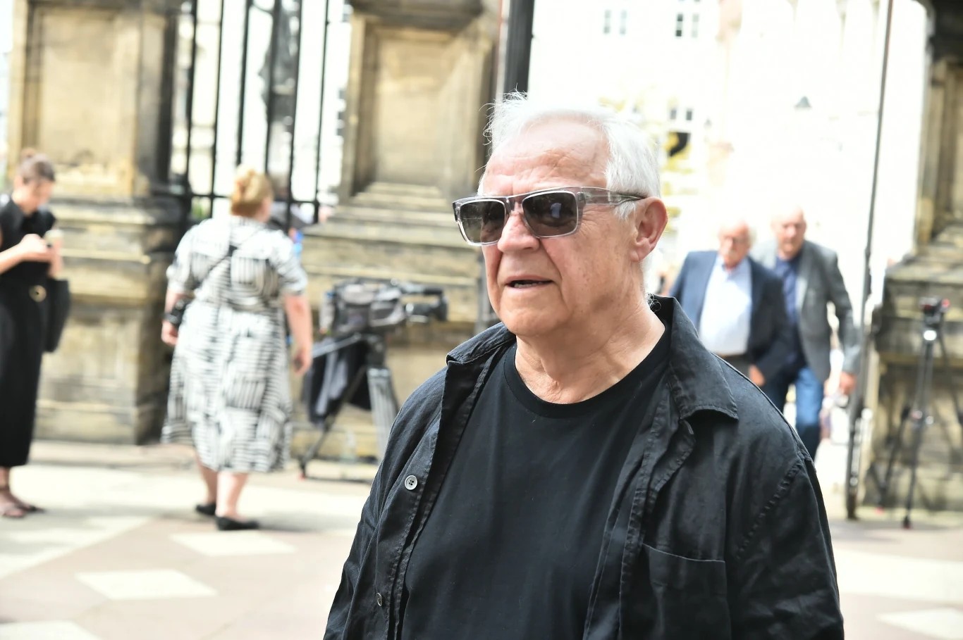 Marek Kondrat na pogrzebie Jerzego Stuhra.