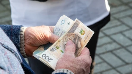 Od 1 stycznia w Lidlu zaczną działać specjalne automaty. Będzie można z nich wyciągnąć pieniądze