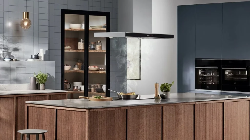 Jak nowoczesne okapy kuchenne wpływają na czystość i komfort w kuchni Inteligentne rozwiązania dla każdej kuchni