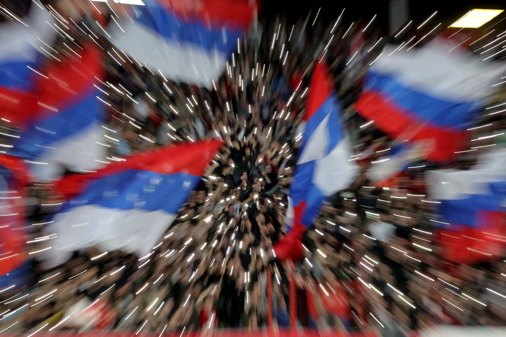 Barwy narodowe Rosji (zdj. ilustracyjne) Barwy narodowe Rosji (zdj. ilustracyjne)