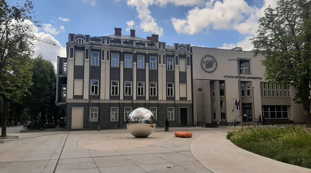 Biblioteka-Muzeum im. Prezydenta V. Adamkusa i budynki Uniwersytetu