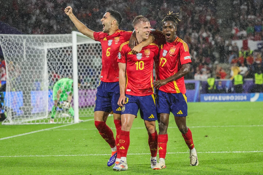Mikel Merino, Dani Olmo i Nico Williams Mikel Merino, Dani Olmo i Nico Williams
