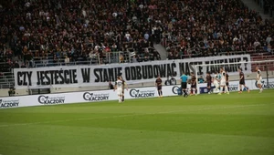 Kibice Pogoni Szczecin rozpoczęli protest
