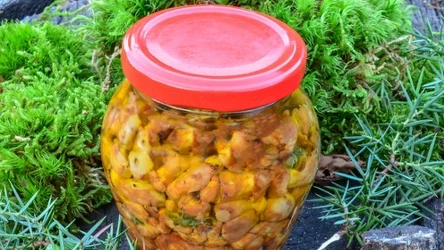 Niełatwo zdobyć dobry przepis na marynowane kurki. Te według receptury mojej babci zawsze wychodzą pyszne