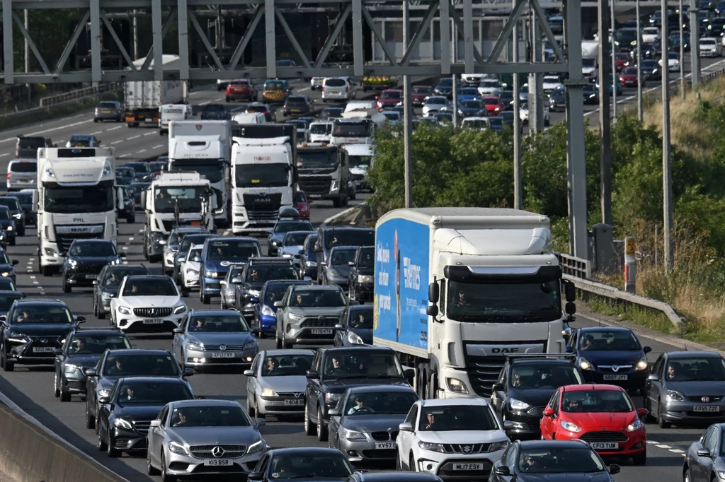 W listopadzie 2022 roku organizacja Just Stop Oil zorganizowała akcję, której efektem było zablokowanie autostrady M52 w Wielkiej Brytanii. Decyzją sądu pięciu członków grupy trafi do więzienia. /zdjęcie ilustracyjne/