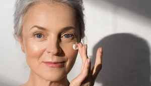 Jedno miejsce na twarzy wiele mówi o twoim stanie zdrowia. Nie bagatelizuj