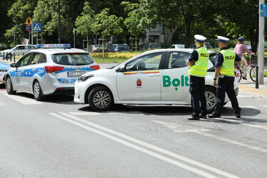 Policja ma możliwość wystawienia wysokiego mandatu za brak polskiego prawa jazdy