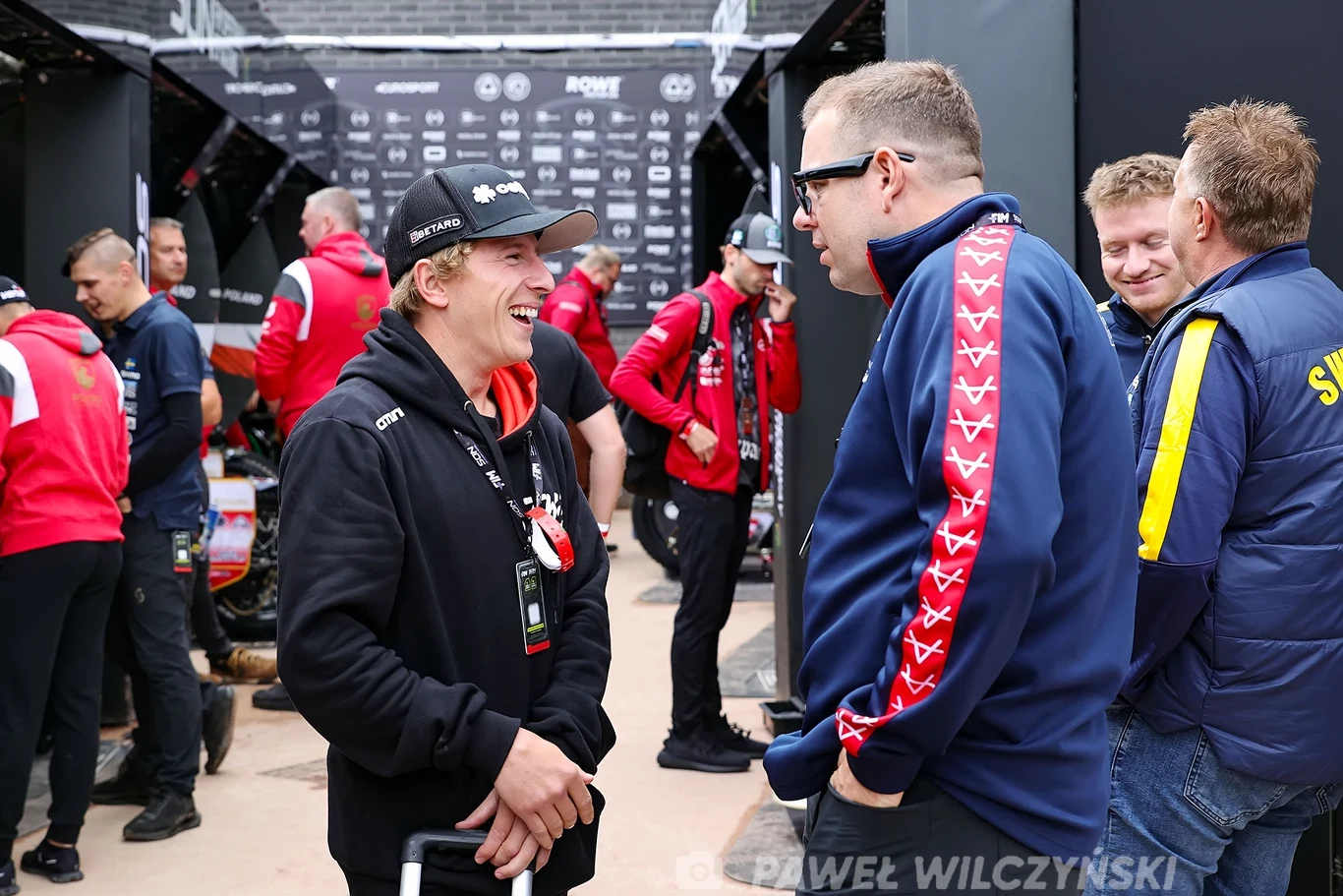 Andrzej Lebiediew i Ashley Holloway. Andrzej Lebiediew i Ashley Holloway.