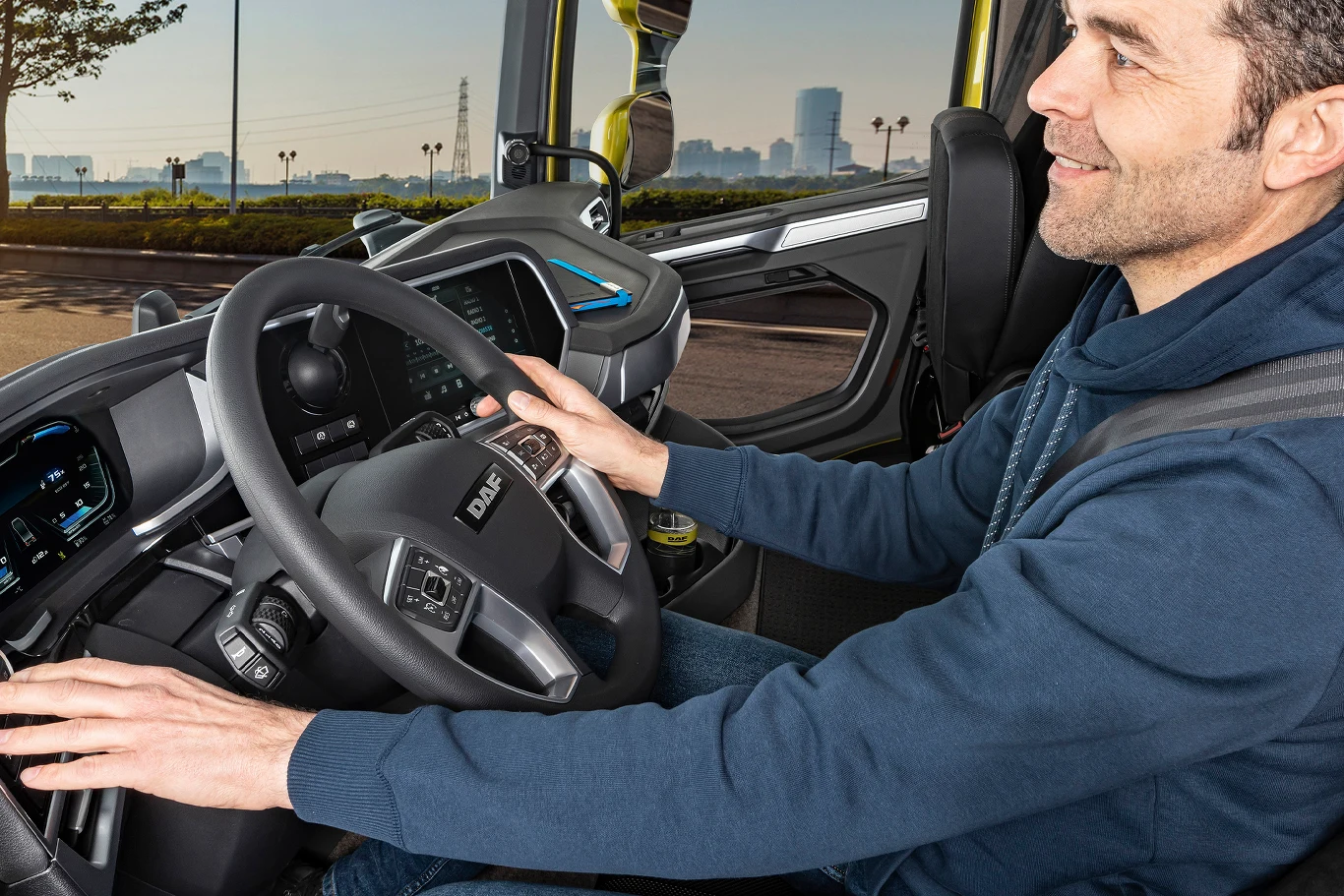 DAF podłączył blokadę alkoholową do zaworu hamulca. Kierowca uruchomi silnik, ale nie ruszy bez zbadania się alkomatem.