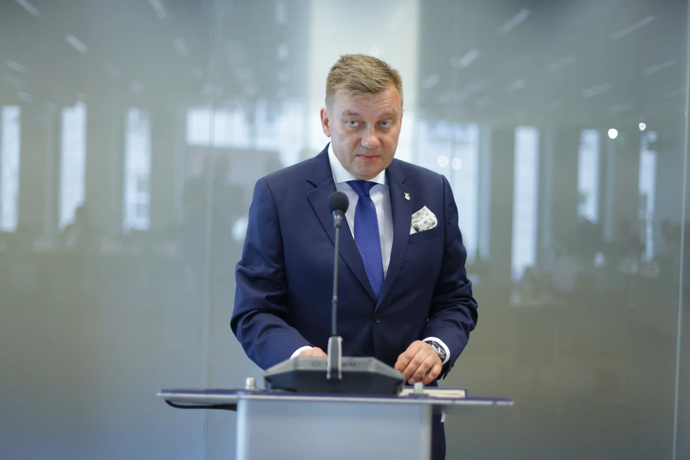 Były szef ABW Krzysztof Wacławek przed komisją śledczą ds. afery wizowej Były szef ABW Krzysztof Wacławek przed komisją śledczą ds. afery wizowej