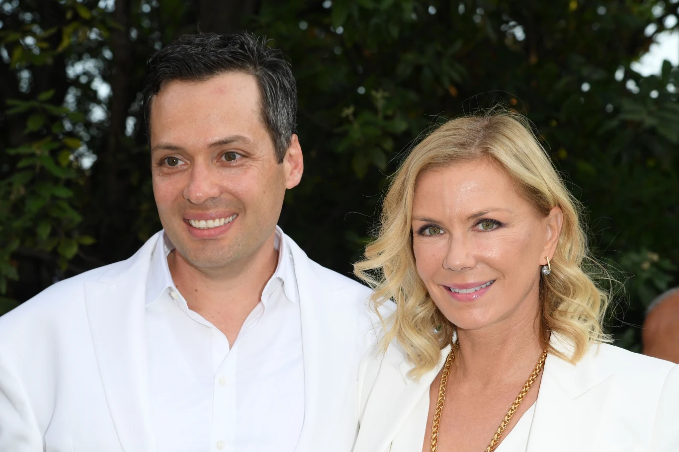 Dominique Zoida i Katherine Kelly Lang