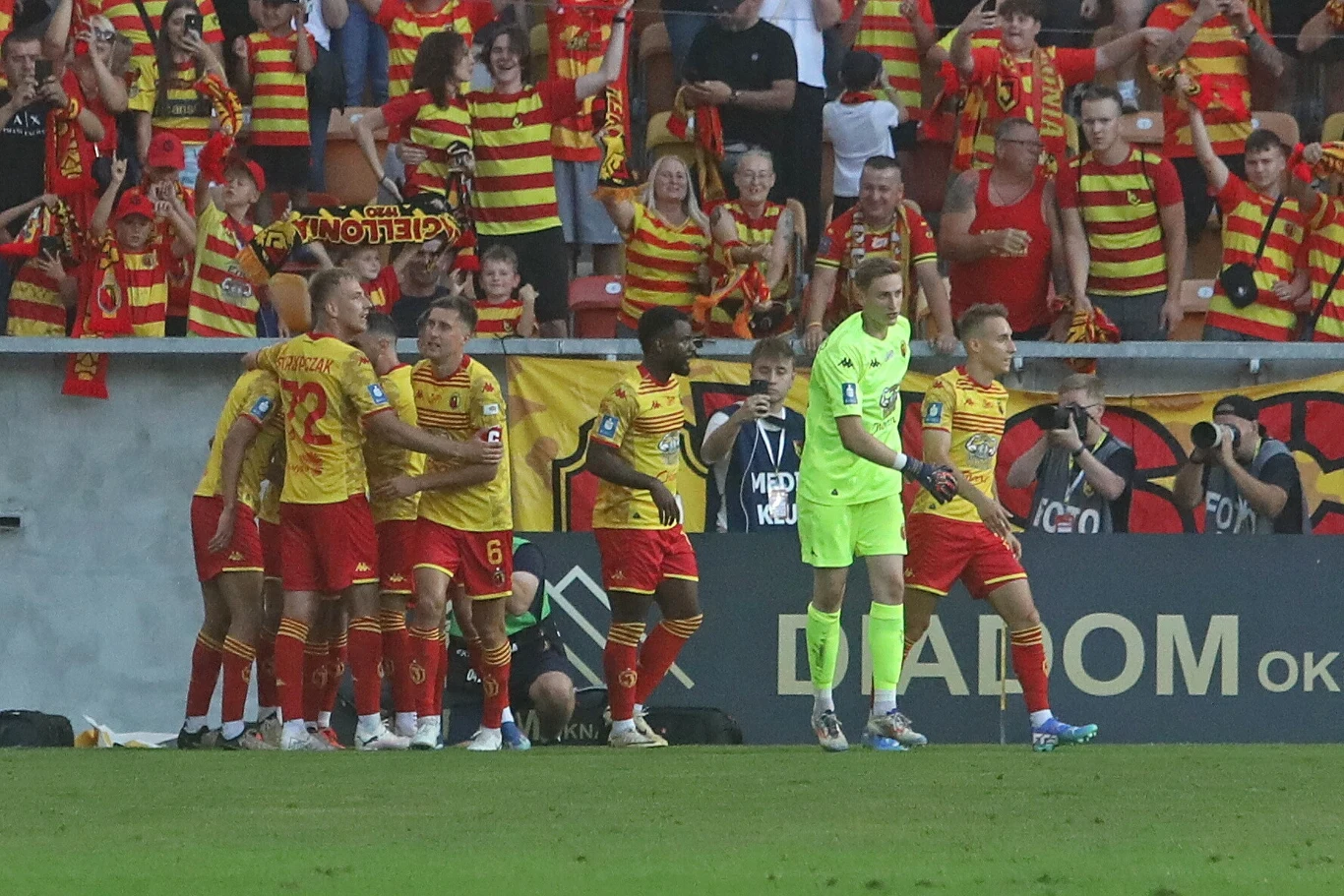 Jagiellonia Białystok rozbiła FK Poniewież 4:0 Jagiellonia Białystok rozbiła FK Poniewież 4:0