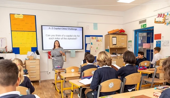 Międzynarodowa edukacja w bezpiecznym i atrakcyjnym otoczeniu