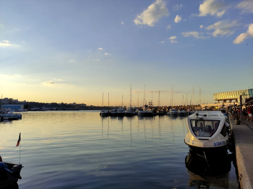 Urokliwym miejscem jest też marina w Konstancy