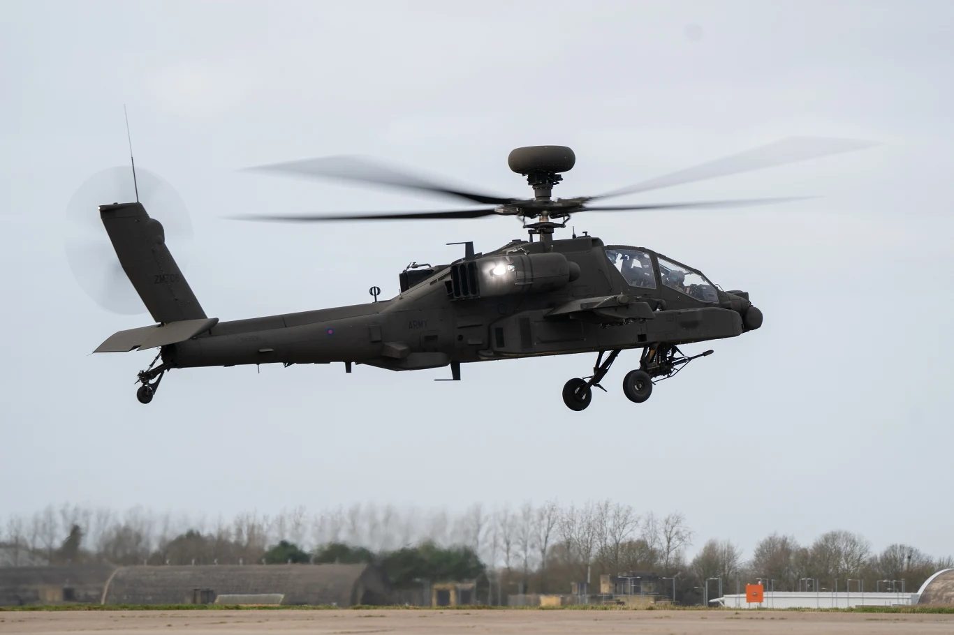 Polska ma podpisać umowę offsetową ws. dostaw śmigłowców Apache jeszcze w sierpniu Polska ma podpisać umowę offsetową ws. dostaw śmigłowców Apache jeszcze w sierpniu