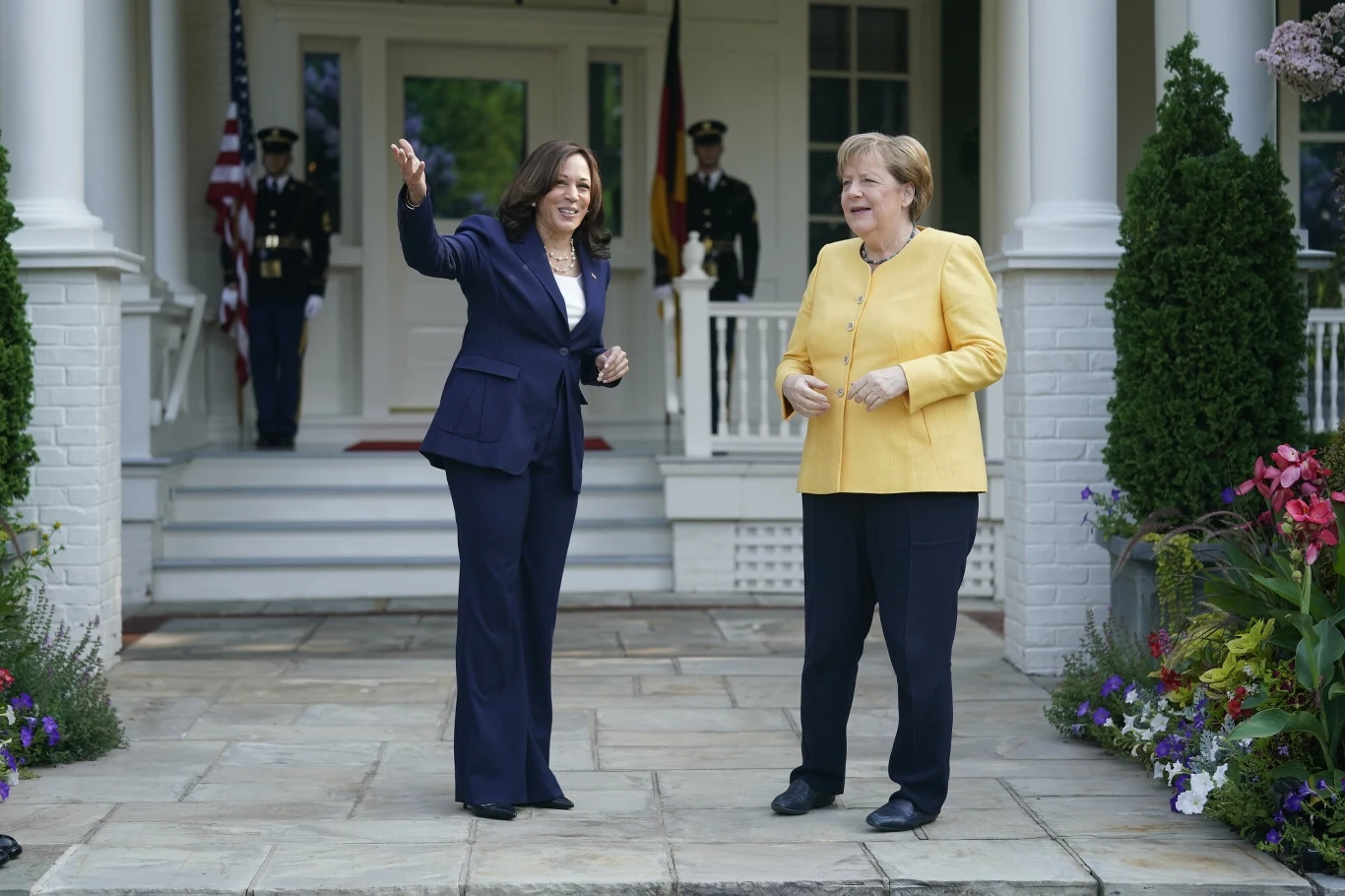 Kamala Harris i Angela Merkel Kamala Harris i Angela Merkel