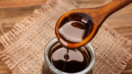 ​Ten olej chroni serce i wątrobę. Łyżka dziennie oczyści zapchane tętnice