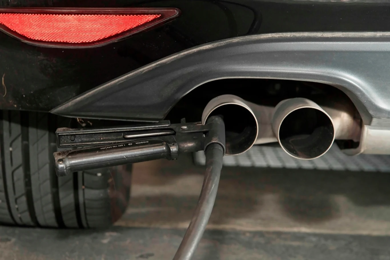 Jakiekolwiek regulacje prawne nie powinny opierać się wyłącznie na pomiarze emisji z rury wydechowej