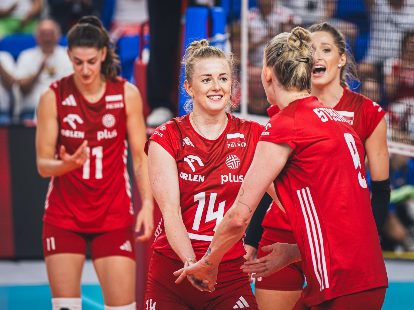 Joanna Wołosz (nr 14) i siatkarki reprezentacji Polski Joanna Wołosz (nr 14) i siatkarki reprezentacji Polski
